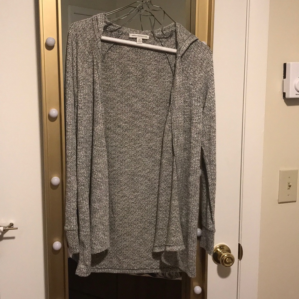 Light hooded cardigan